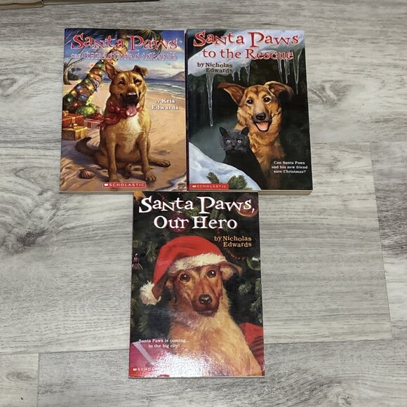Santa Paws Book Lot 7 Holiday Chapter Books Puppies Lost Dogs Nicholas Edwards - Picture 6 of 7